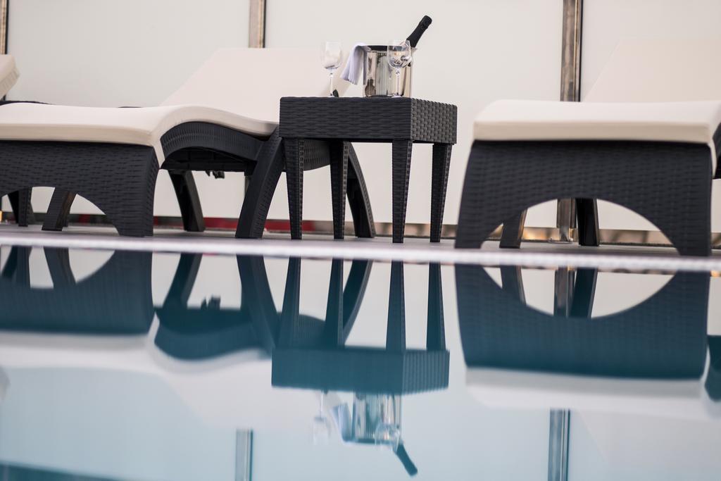 Apartments & Rooms Krk クルク エクステリア 写真