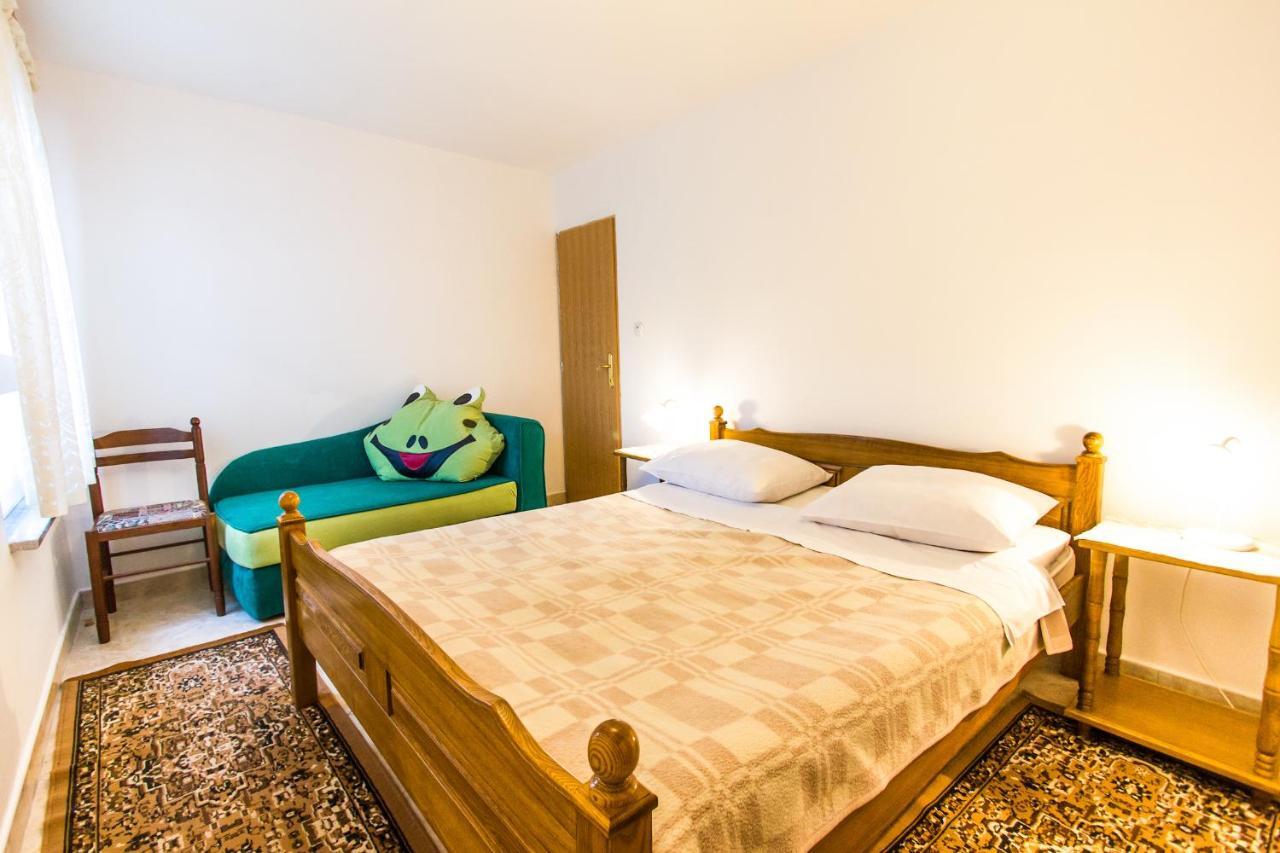 Apartments & Rooms Krk クルク 部屋 写真